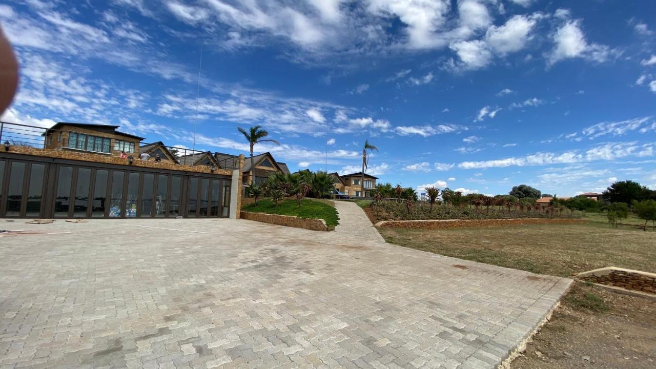 The Vaal Guesthouse Oranjeville Exterior photo